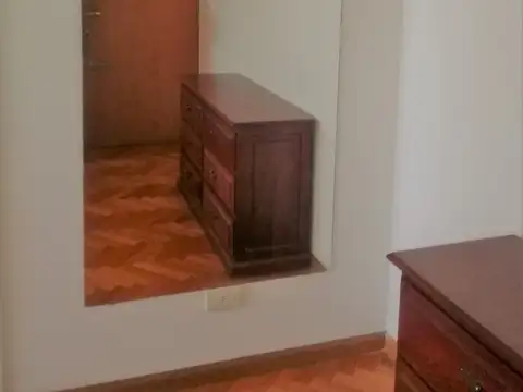 Departamento en Alquiler en Caballito Norte, $ 675.000