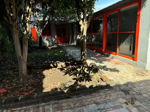Oficina en Alquiler en Villa Urquiza, $ 2.200.000