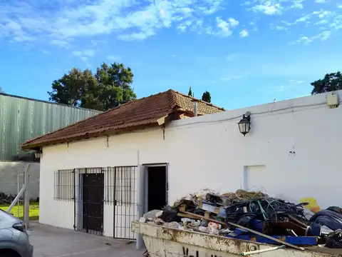 LOCAL COMERCIAL EN ESQUINA EXCELENTE VISTA