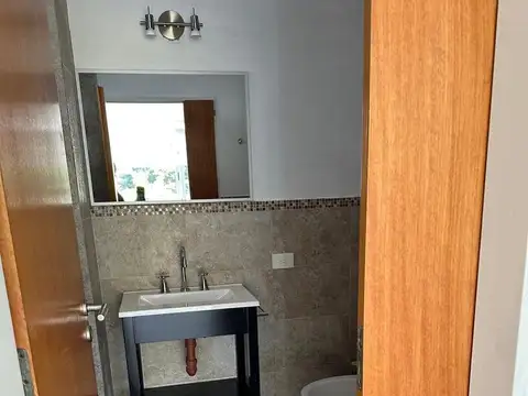 Departamento en Alquiler con 1 cocheras