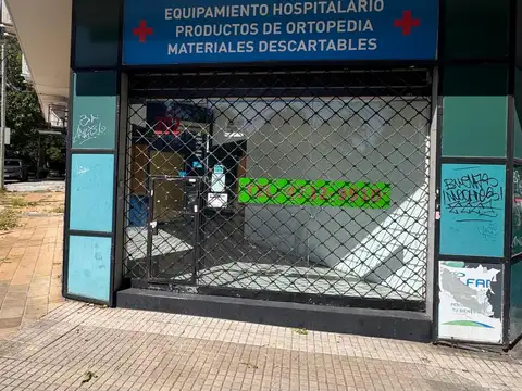 Av. Santa Fe 200, Piso PB