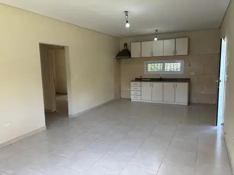 Casa en Alquiler al Sureste