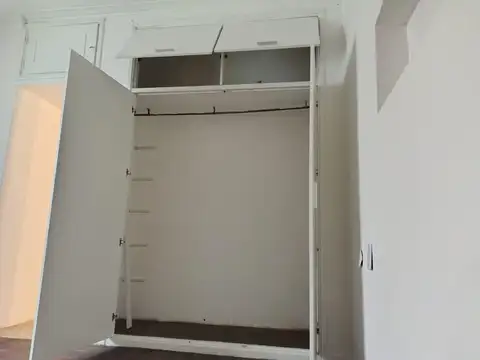 Depto Tipo Casa en Venta 60 años