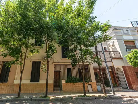 VENTA CASA 4 AMB FLORES