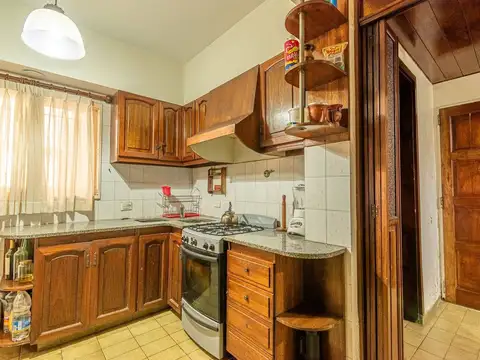 VENTA CASA 4 AMB FLORES
