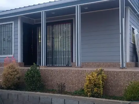 CASA CON PILETA - COMODORO RIVADAVIA