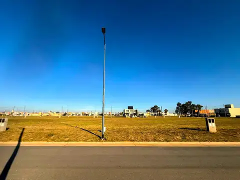 Cuestas de Manantiales Mz121 L06 Apto Duplex 250mt