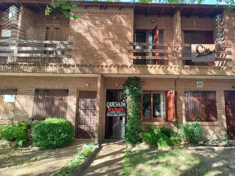 Dúplex en venta de 2 dormitorios c/ cochera en Costa Azul