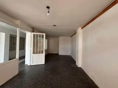 Local en Alquiler en Roldan, $ 460.000