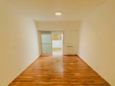 Departamento en Alquiler en Villa Ballester, $ 430.000