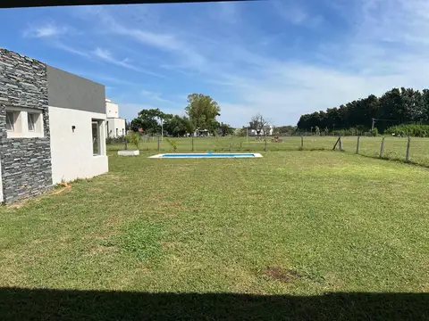 Casa en Venta - 5 ambientes  -  Barrio Monet - Cardales  - Gba Norte