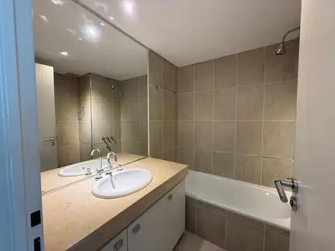 EN VENTA  MONOAMBIENTE CON BALCÓN, COCHERA Y PISCINA – NORTH CORAL, NORDELTA