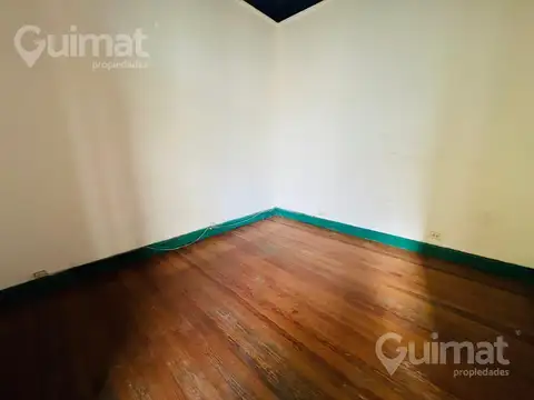 Depto Tipo Casa en Venta 50 años