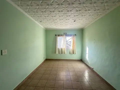 DEPARTAMENTO 2 AMBIENTES A UNA CUADRA PLAZA ALEM