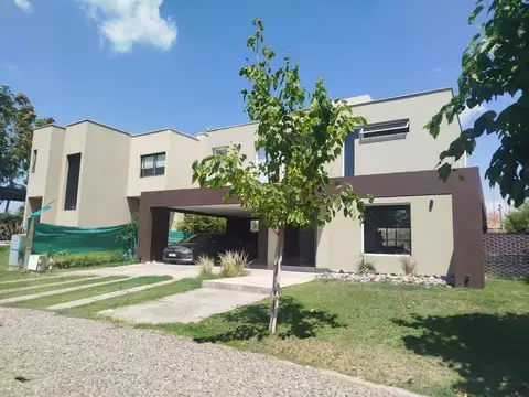 Casa en Venta - Barrio Las Morenas - Calle Boedo