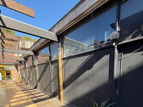 Local en Alquiler en Villa Ballester, $ 390.000