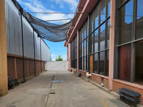 Carril Rodríguez Peña 2100