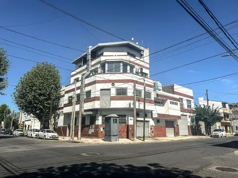 VENTA GALPÓN 4 LOTES OFICINAS INDUSTRIA PIÑEYRO AVELLANEDA