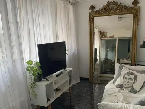 Venta departamento 2 dormitorios y comodín - Centro, Rosario