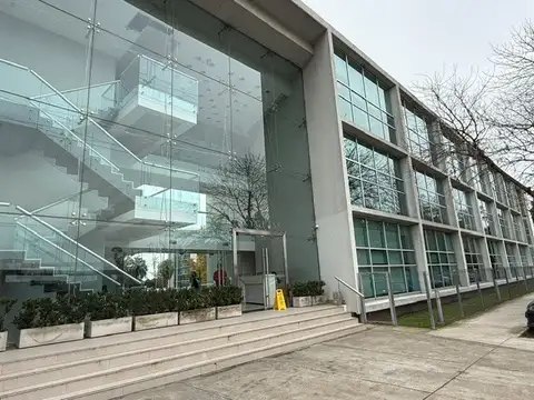 Oficina  en Alquiler en Skyglass 1, Manuel Alberti, Pilar