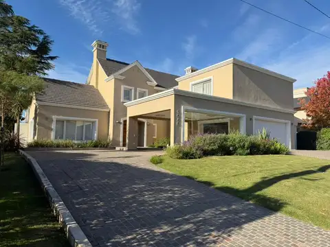 Casa en Las Delicias