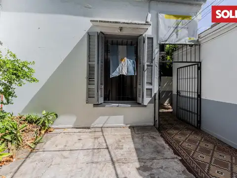Casa 4 ambientes con 1 baño