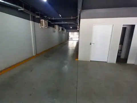 Presidente Luis Sáenz Peña 1000, Piso PB