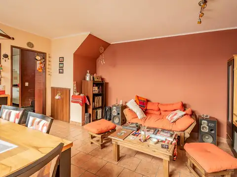 Depto Tipo Casa en Venta 45 años