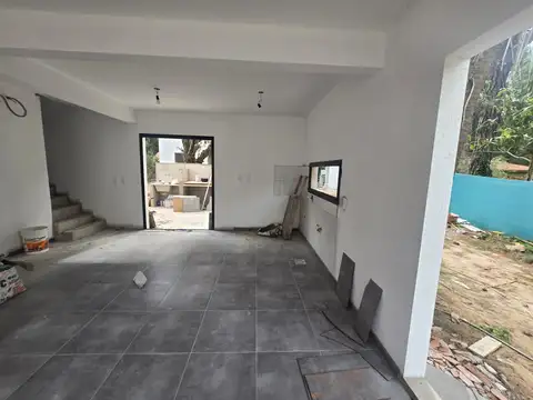 Casa en Venta con 1 cochera