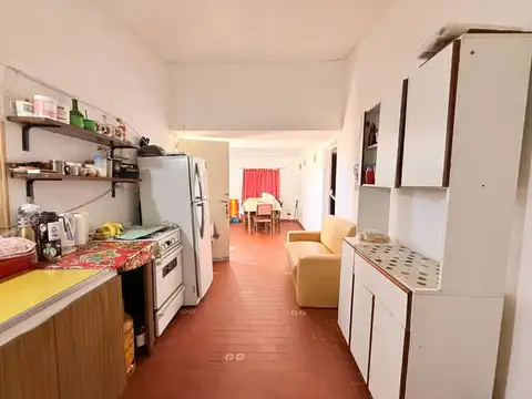 VENTA CASA 3 AMBIENTES CON JARDIN - FELIX U CAMET