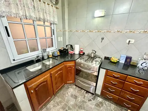 Depto Tipo Casa 5 ambientes con 2 baños