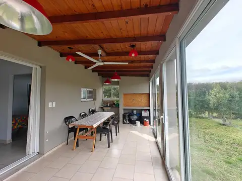 Casa en Venta con 4 cocheras