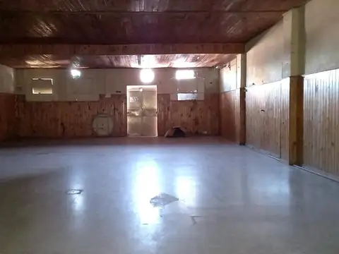 Local en Venta en Villa Adelina, USD 182.000