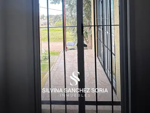 ALQUILER CASA 4 AMBIENTES EN BARRIO LOS CARDOS