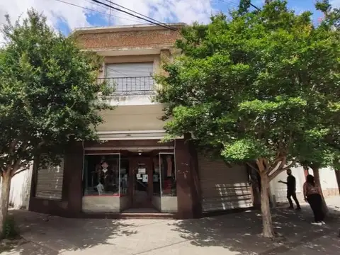 Venta | Casa | 3 Dormitorios | Local Comercial | Capitán Bermúdez | Bo. Celulosa