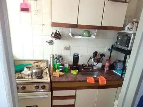 Donato Alvarez 100, Piso 4