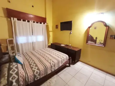 CASA 3 AMBIENTES VENTA VILLA TESEI HURLINGHAM