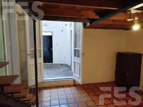 Depto Tipo Casa en Alquiler 67 años