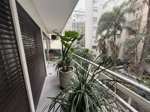 VENTA-IMPECABLE 3 AMBIENTES, COCHERA, RECOLETA