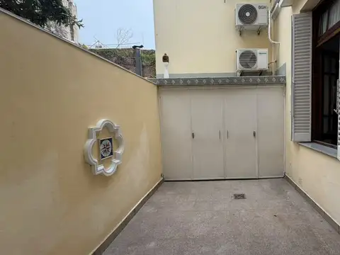 Depto Tipo Casa en Alquiler de 3 ambientes