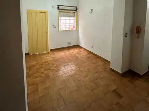 García De Cossio 6700