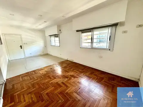 Depto Tipo Casa 2 ambientes con 1 baño