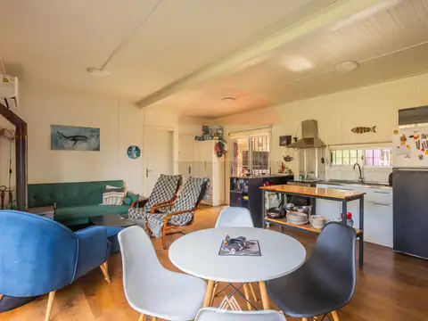 VENTA DOS CASAS CON PISCINA EN GUAZUVIRA