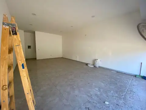 Local en Venta en Paso Del Rey, USD 85.000