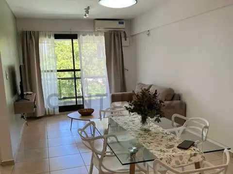 Departamento en Alquiler en Godoy Cruz, $ 800.000