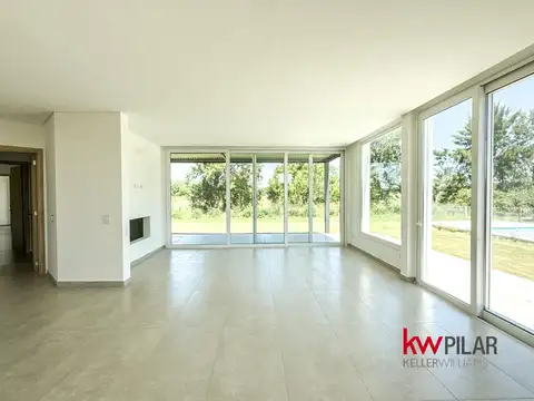 Casa en Alquiler en Pilara, USD 3.200