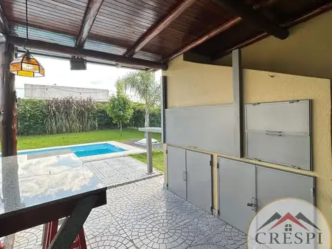 Casa 4 ambientes con 3 baños