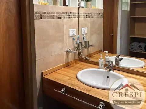 Hermosa casa con pileta y todas las comodidades