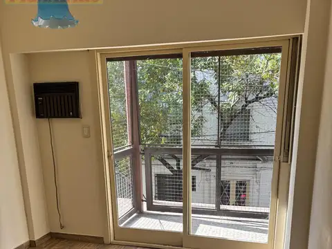 Departamento en Alquiler en Flores, $ 800.000