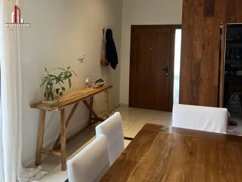 Casa Premium en Venta 3 Dormitorios en Suite, Pileta, Garage Doble, Corrientes Capital